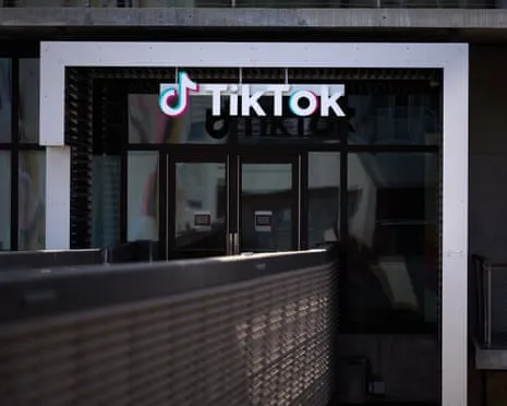 Trump Hails TikTok Proposed Agreement while China Suggests Algorithm Control Stays